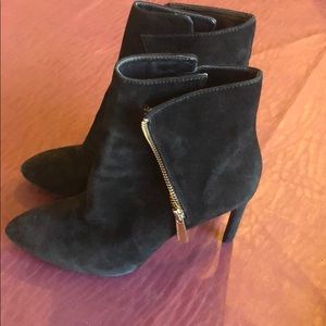 Vince Camuto women’s shoes